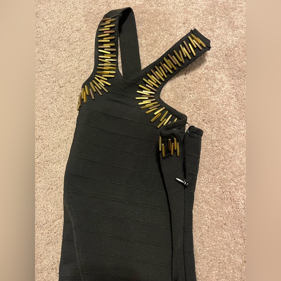 Forever 21 Black and Gold Bodycon dress- WORN ONCE - Picture 5 of 6